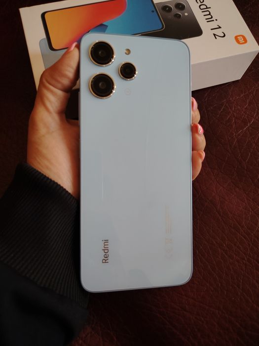 Redmi 12 с гаранция