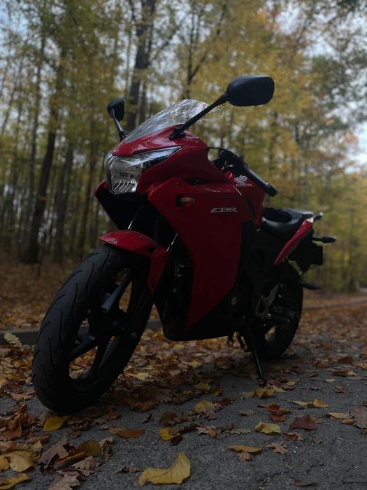 Vând motor Honda CBR 125 R