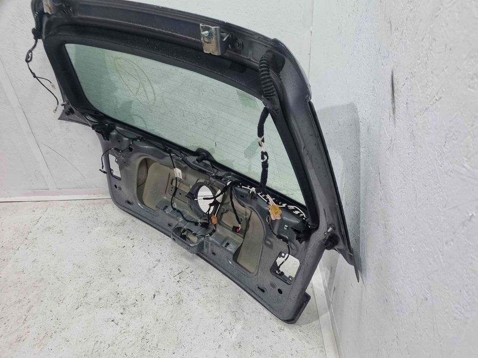 Haion Volkswagen Golf 6 (5K1) [Fabr 2009-2013] LA7T