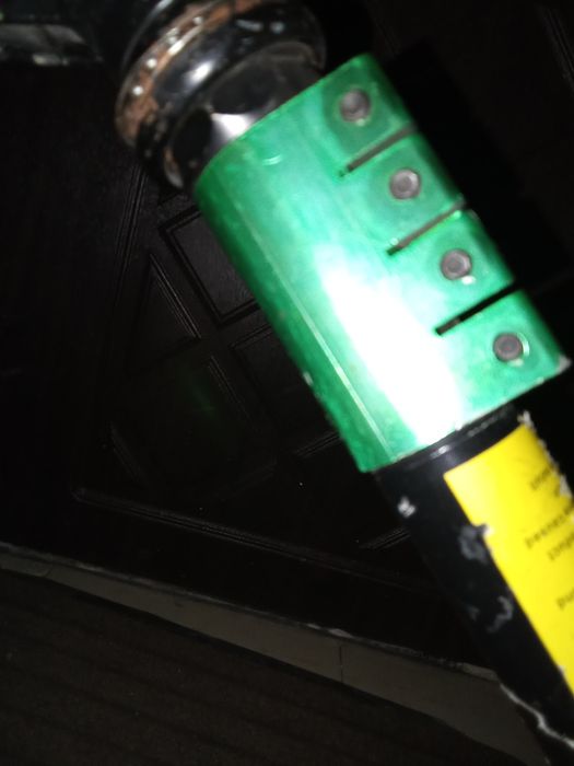 Продам зажим хороший