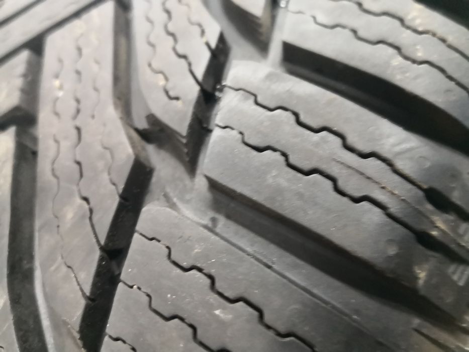 215 60 17 цола гуми като нови Michelin dot 20  4 броя