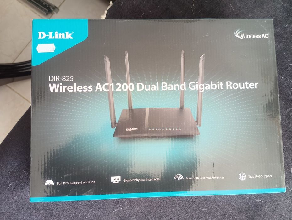 Рутер с 4 антени D-Link