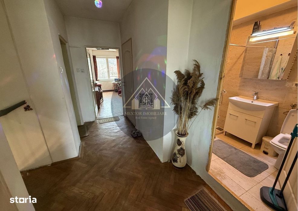 Casa duplex de vanzare,  Medias