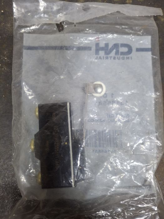 Запчасти на CASE