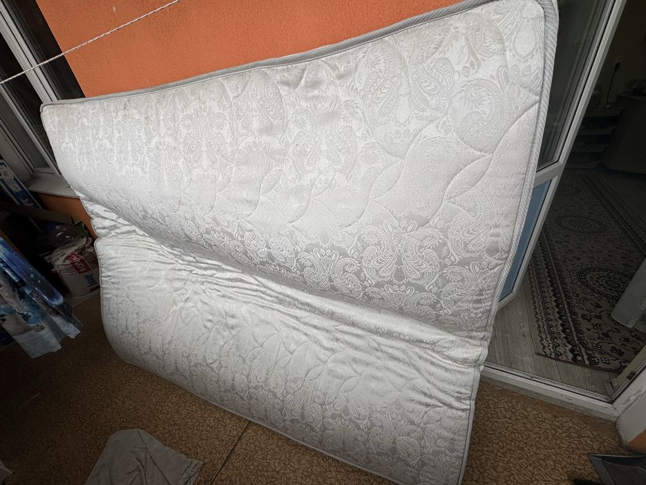 Матрас стандартного размера