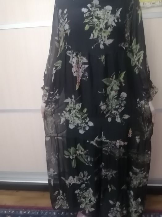 Женская одежда Платье