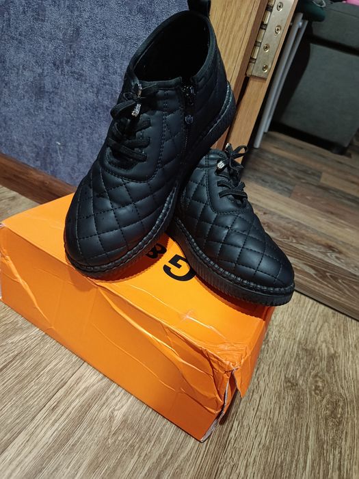 Ботинки женские демисезонные