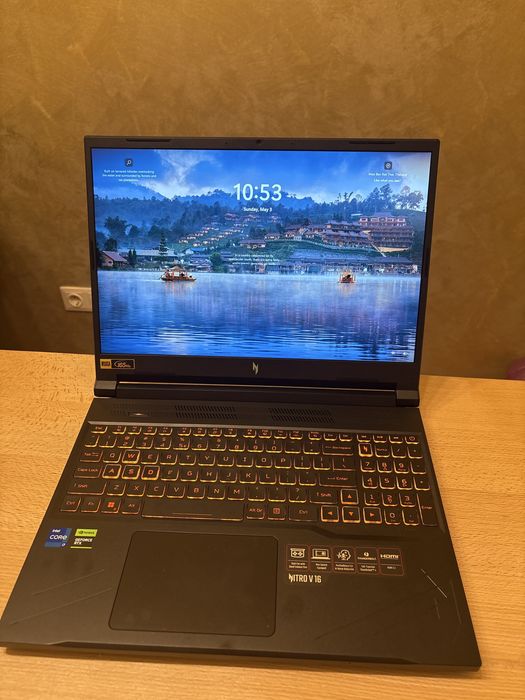 Laptop gaming NitroV16