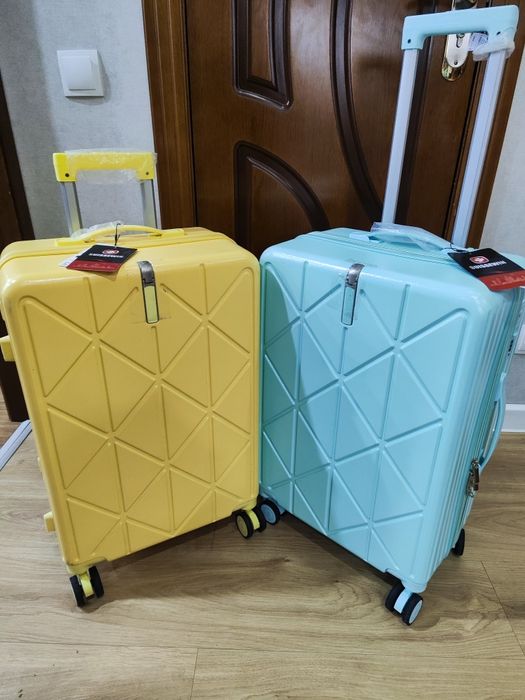 Чемоданы размер M