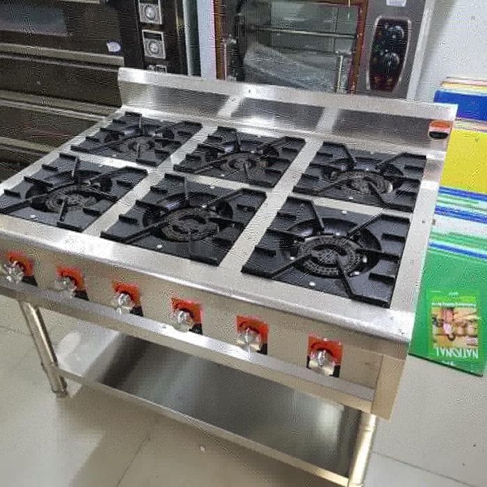 Газовая плита Столовая