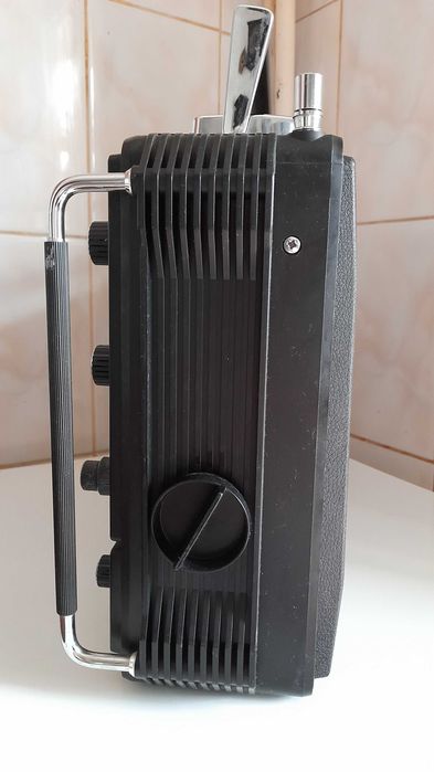 Radio Grundig Satellit 3400