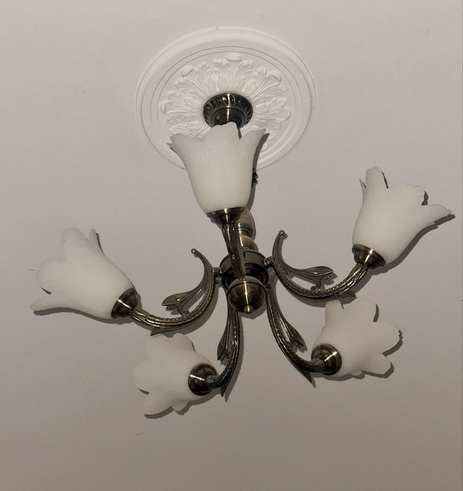 Люстра в спальню