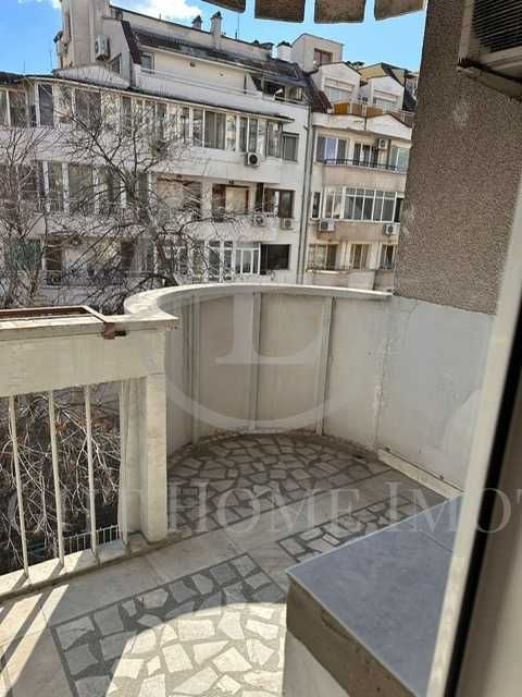 Продава се Тристаен апартамент в Пловдив, Кършияка - 120 кв.м за 799 €/кв.м - Снимка #10