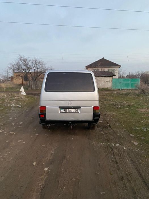 Волесваген транспортер сатлады