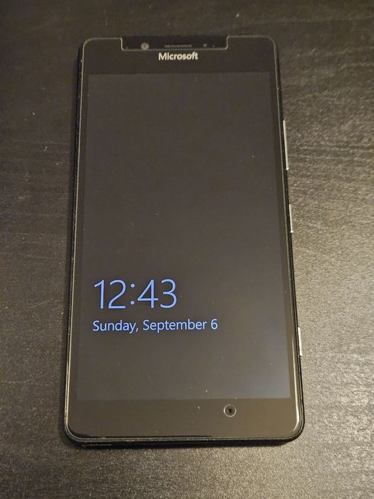 Microsoft Lumia 950 / PureView Zeiss