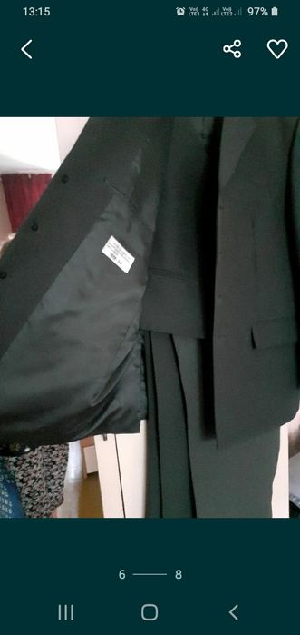 Разгрузка гардероба.