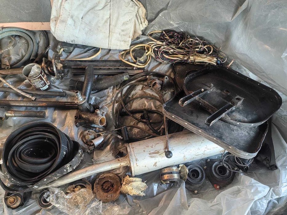 продам запчасти на УАЗ