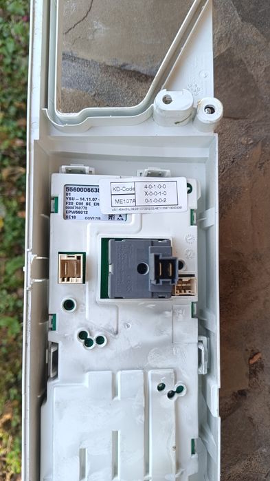 Платка, панел за пералня Siemens 8kg WM14S440NL