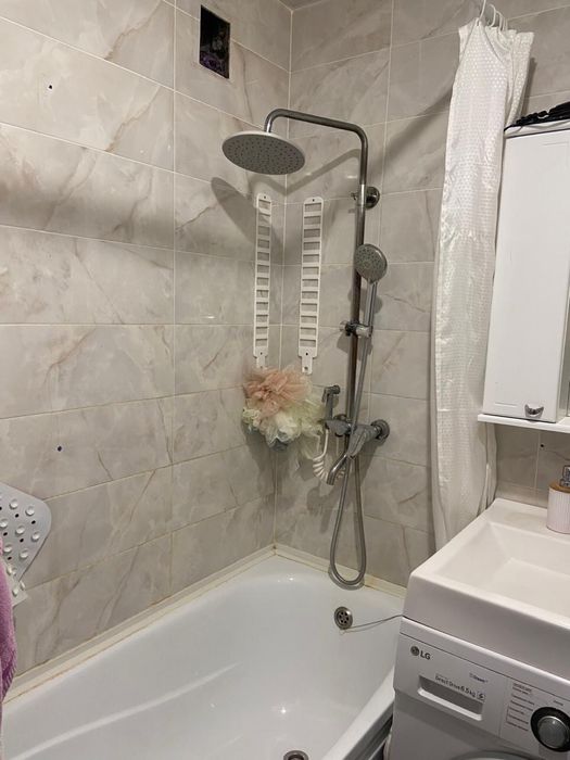 Продам 2 х ком УЮТ 4 этаж
