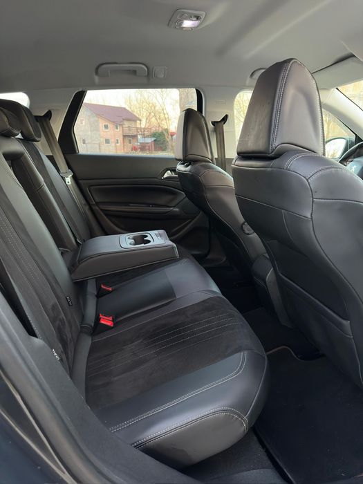 PEUGEOT 308 2015 — imagine 3