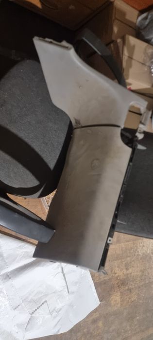 Продам всё на Мерседес  W 211