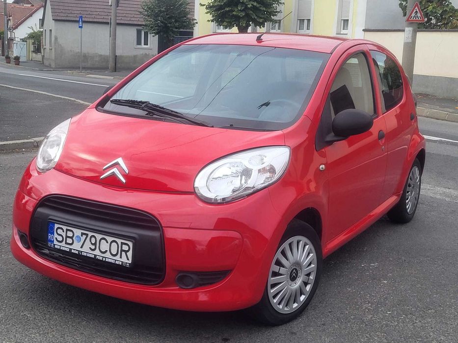 CITROEN C1 / an 2011 /euro 5/motor TOYOTA /distributie lant/ consum 4%/senzori parcare/factura/ fiscal/ garantie