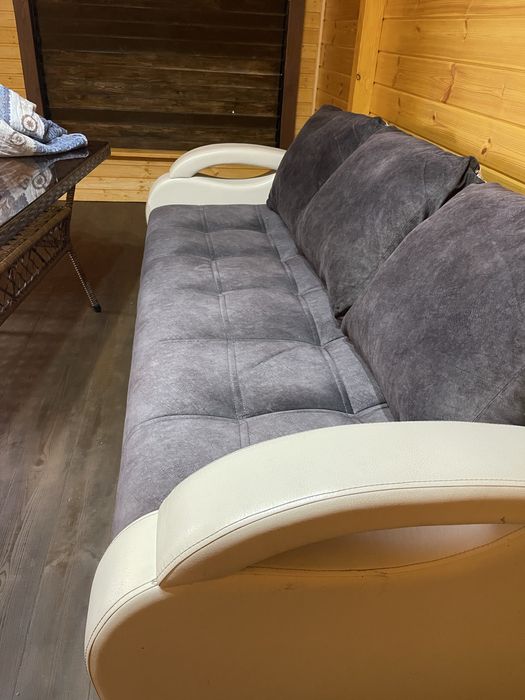 Продам диван ,раскладывается