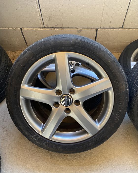 Jante R17 Originale Vw Anvelope Continental 235/45 Vara