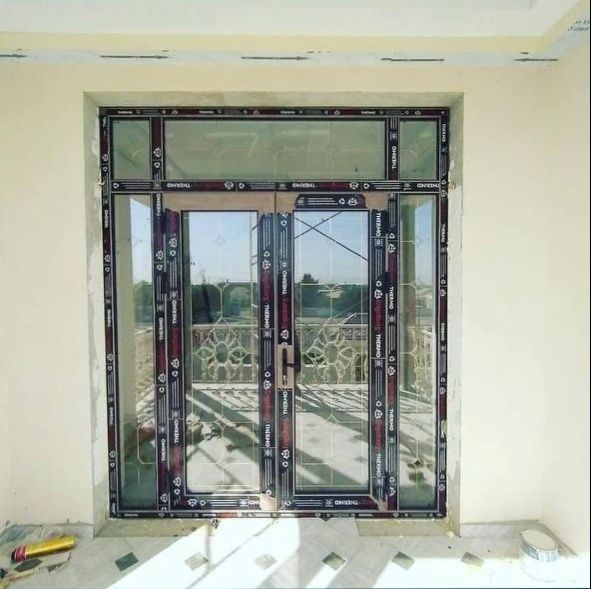 Akfa imzo eshik romlar vitrajlar