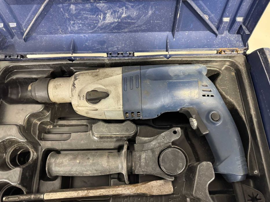 Перфоратор - AEG 650 W / sds