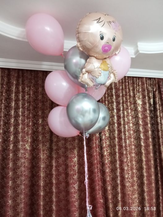 Шары гелиевые, стойка из шаров