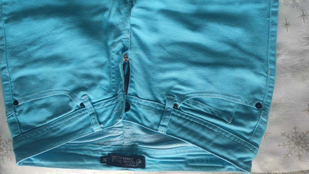 Чудесни дамски дънки Volcom