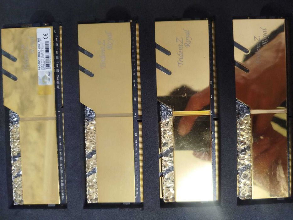 Продаю RAM DDR4 32Gb*4 / SAMSUNG RAM DDR5 sodimm 8Gb*2