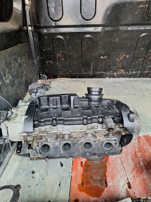 Vand bloc motor golf v gti BWA