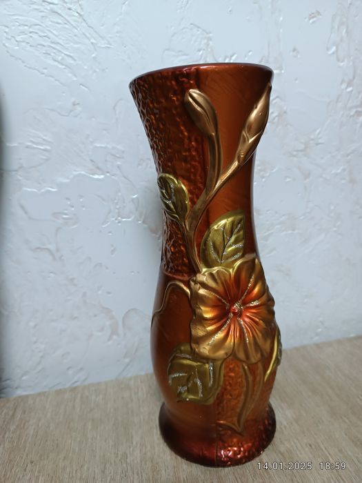 Ваза керамика из Европы, высота 31см Новая