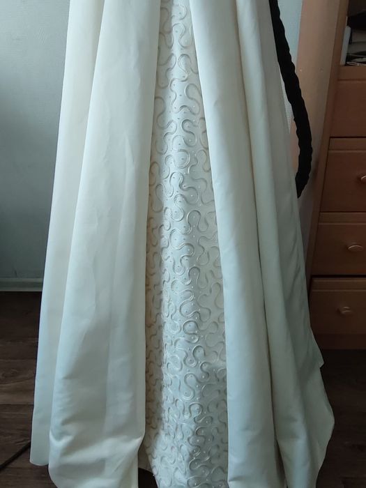 Продам свадебное платье