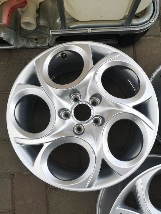 Jante alfa Romeo R17