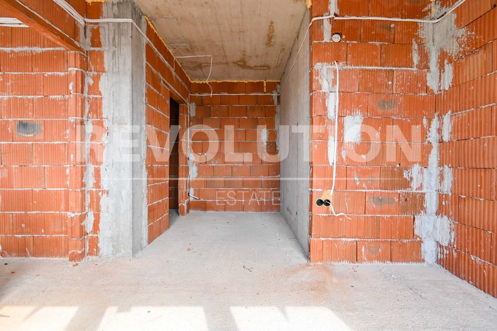 Продава се Тристаен апартамент в София, Малинова долина - 173 кв.м за 1500 €/кв.м - Снимка #9