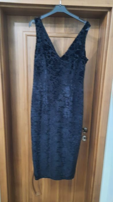 Дамски.      рокли