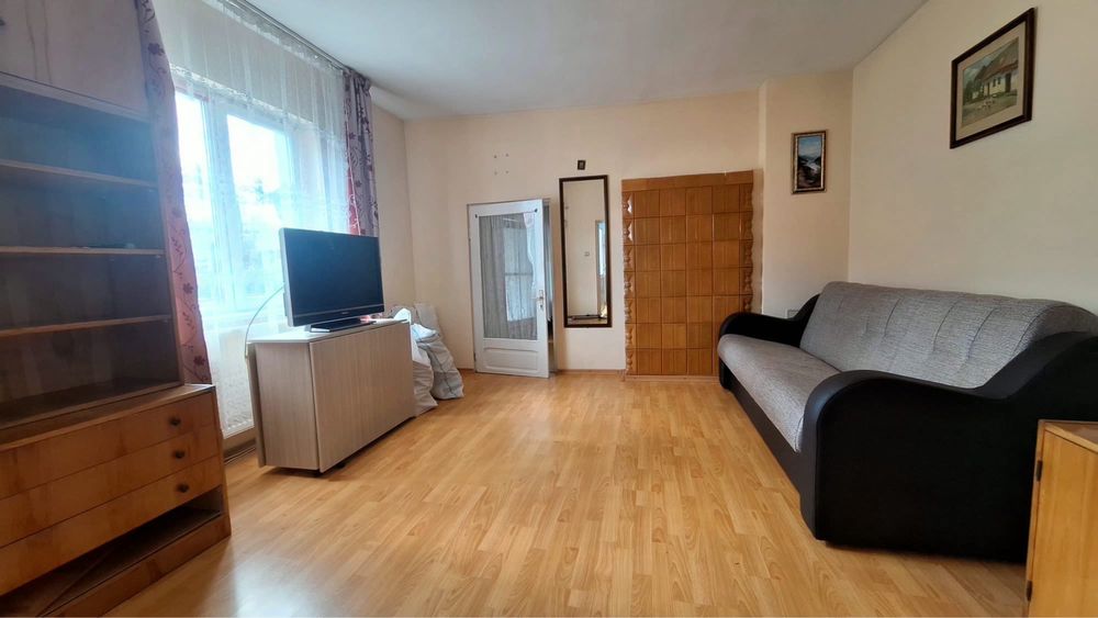 CASĂ 3 Camere – Cartier CFR