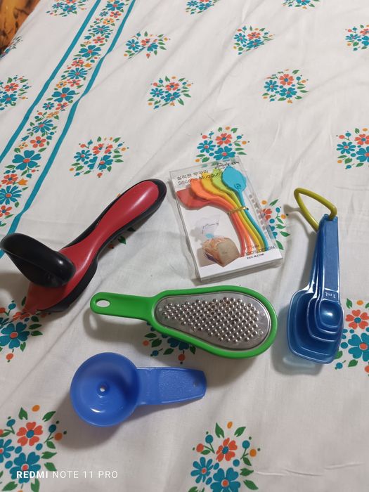 Кухонные принадлежности Tupperware