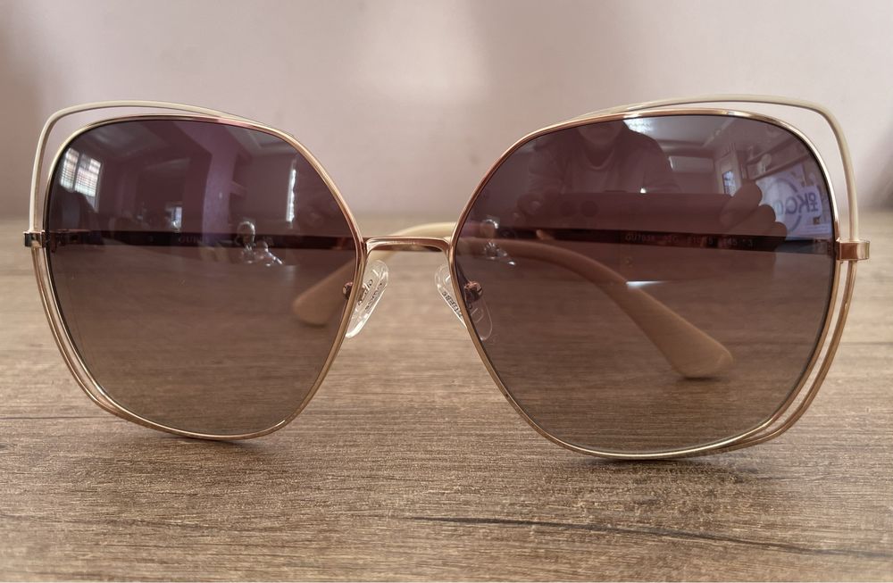 Guess Слънчеви очила