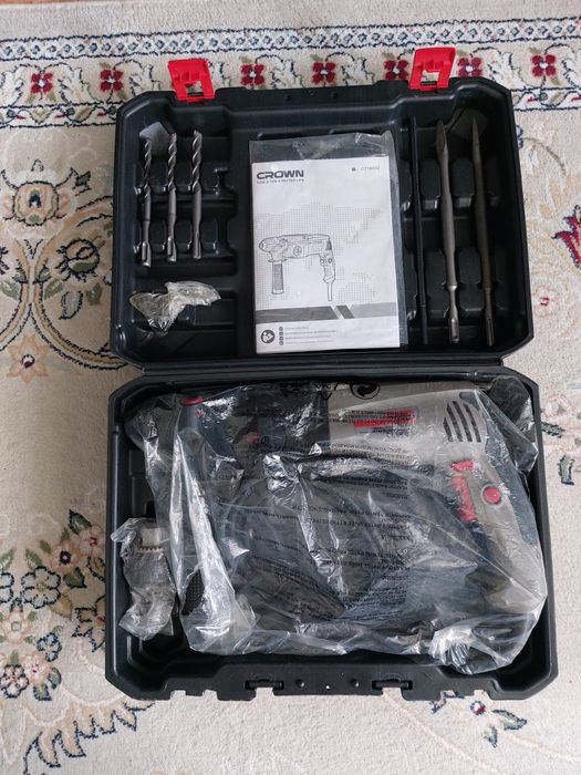 Перфоратор Crown