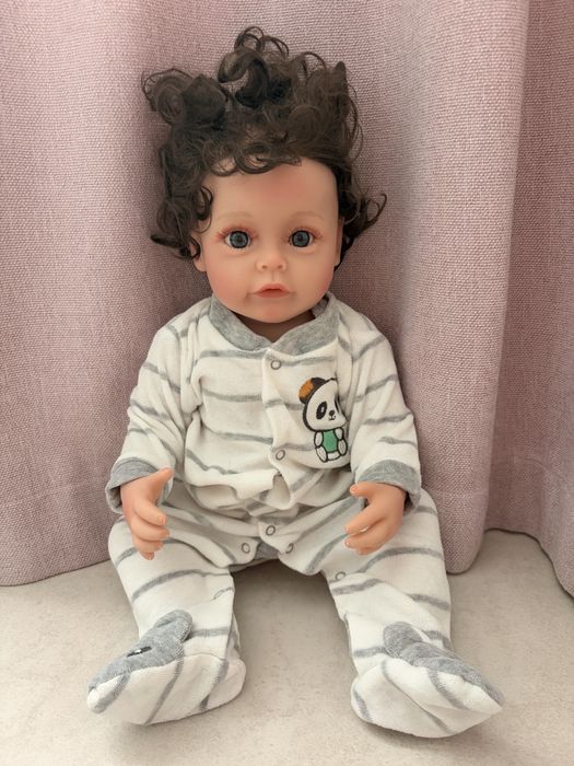 Продам Кукла новая не играли
