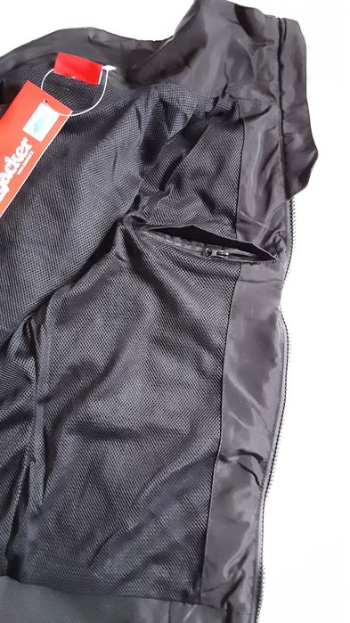 Geacă subțire neagră mărimea S Nou cu etichetă