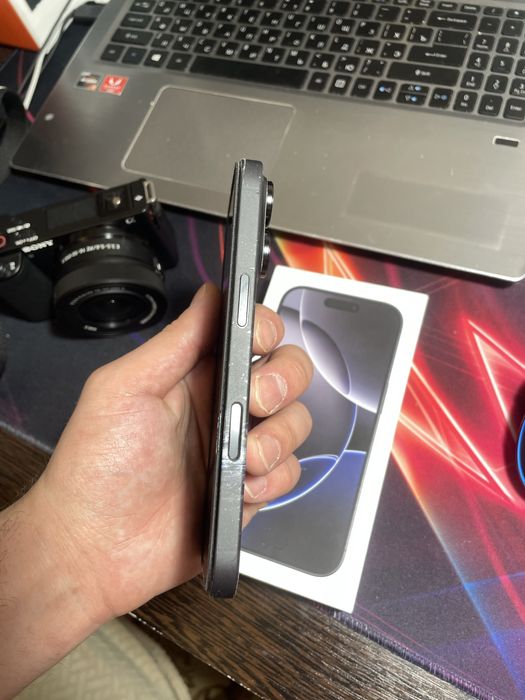 Продам iphone 16 pro 512gb