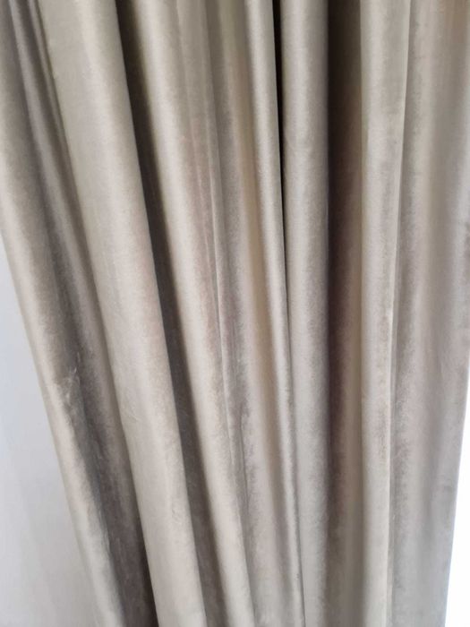 Vand perdele/draperii pentru dormitor si sufragerie