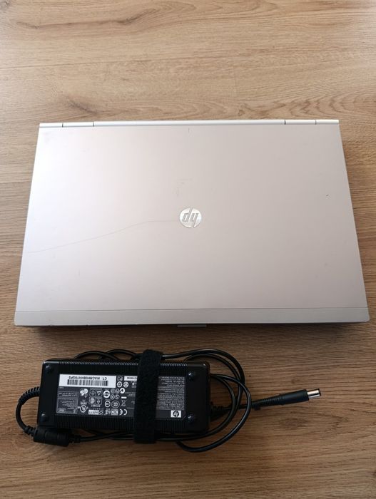 HP EliteBook 8570p — i7 3540M, 8GB RAM, 128GB SSD, Radeon HD 7500M