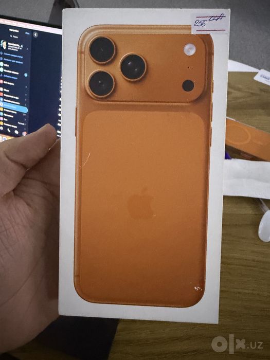 Iphone 17 pro max orange 256 gb