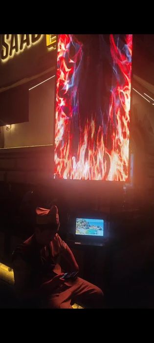 Установка ремонт и тех обслуга  Лэд экранов  и светомузыки